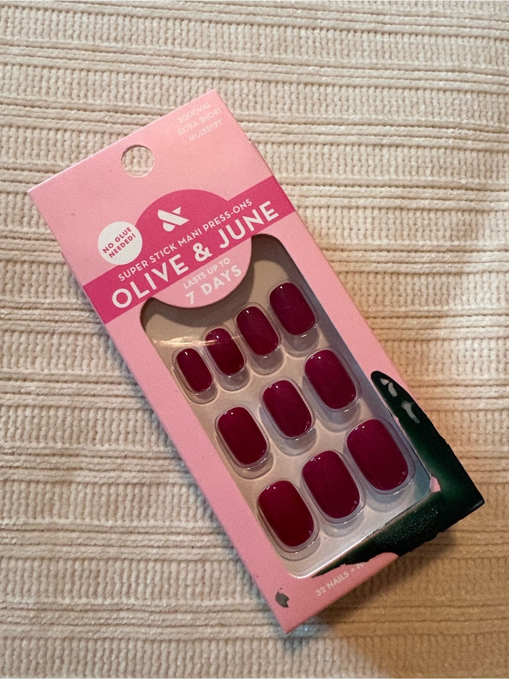 Olive & June Super Stick Mani Press-On Nails — Deep Berry Pink